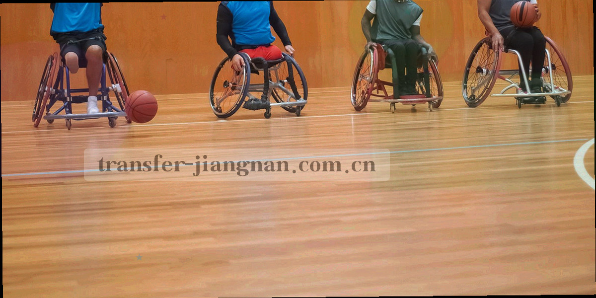 由细刻度线、水平分隔线与深色色块构成的抽象纹理图